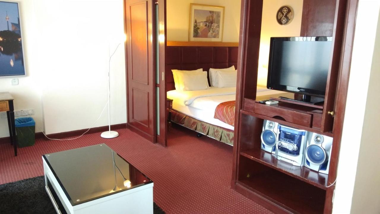 Times Square Service At Hotel 3*